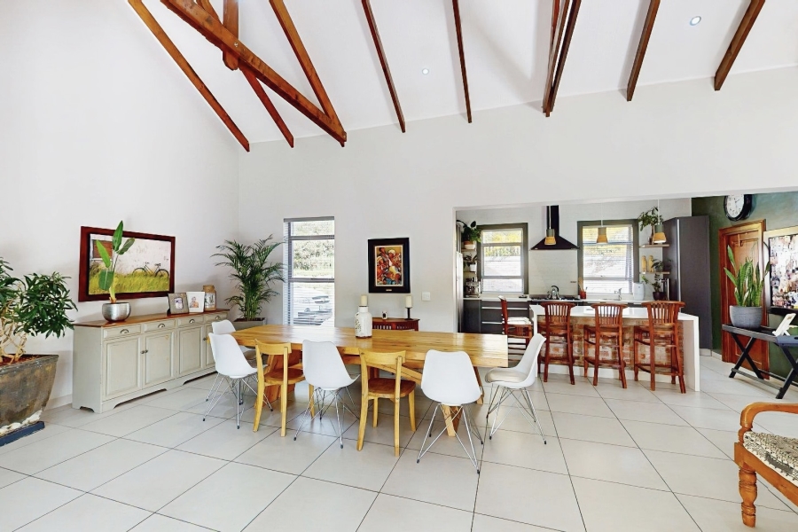 3 Bedroom Property for Sale in Kraaibosch Western Cape